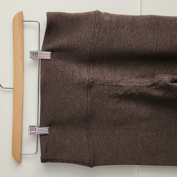 High rise bamboo pocket pant flare pants - Picture 2 of 6